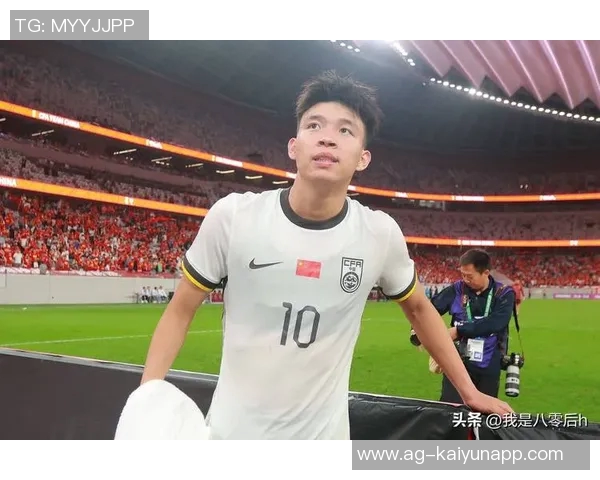 彭啸重返泰山队王钰栋对话成为焦点引发关注